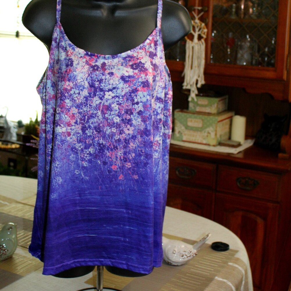 Womens tank top